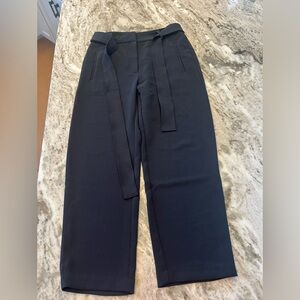 Wilfred aritzia trouser pants‎ in black size 10 with belt